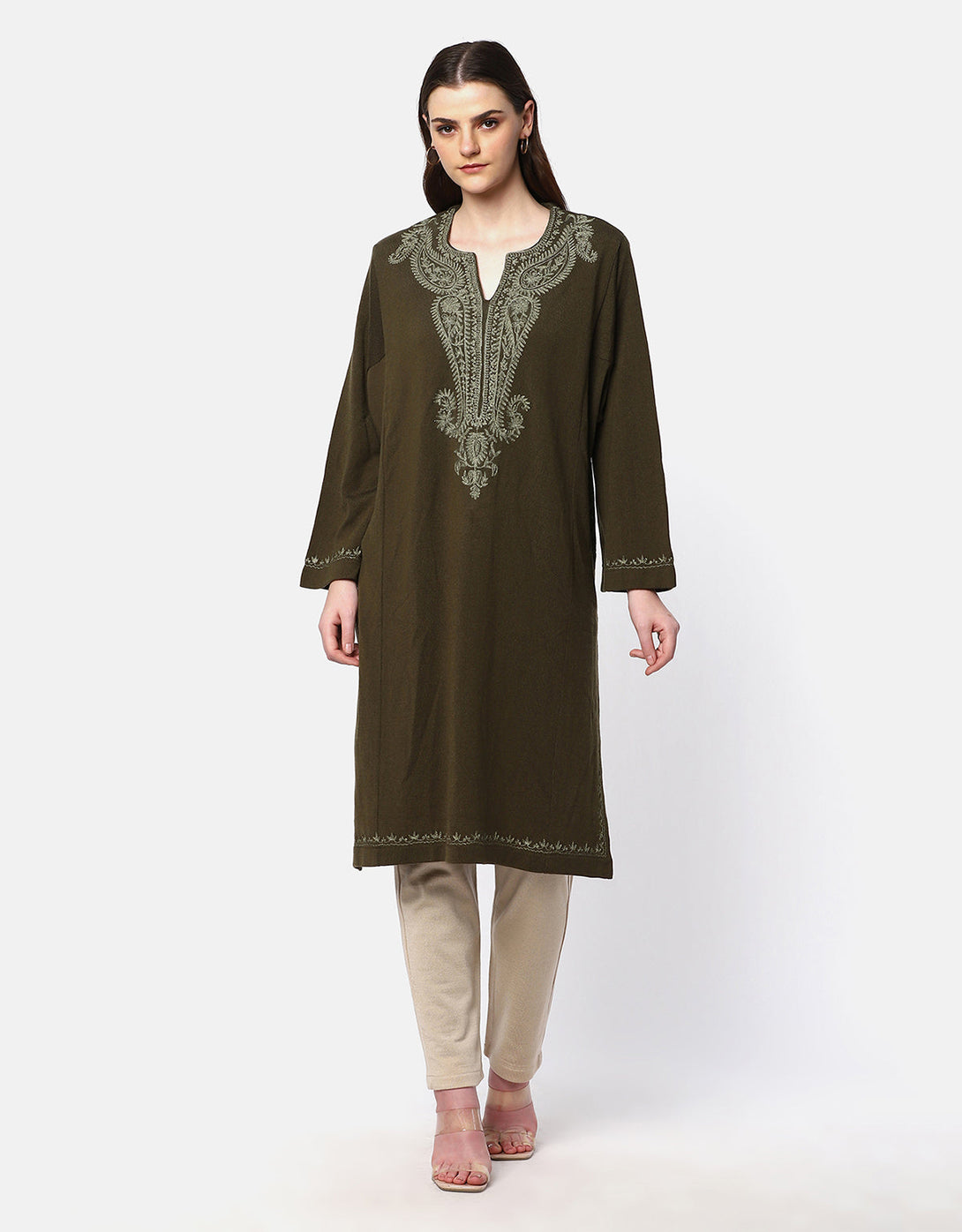 Kashmiri Woolen Embroidered Phiran