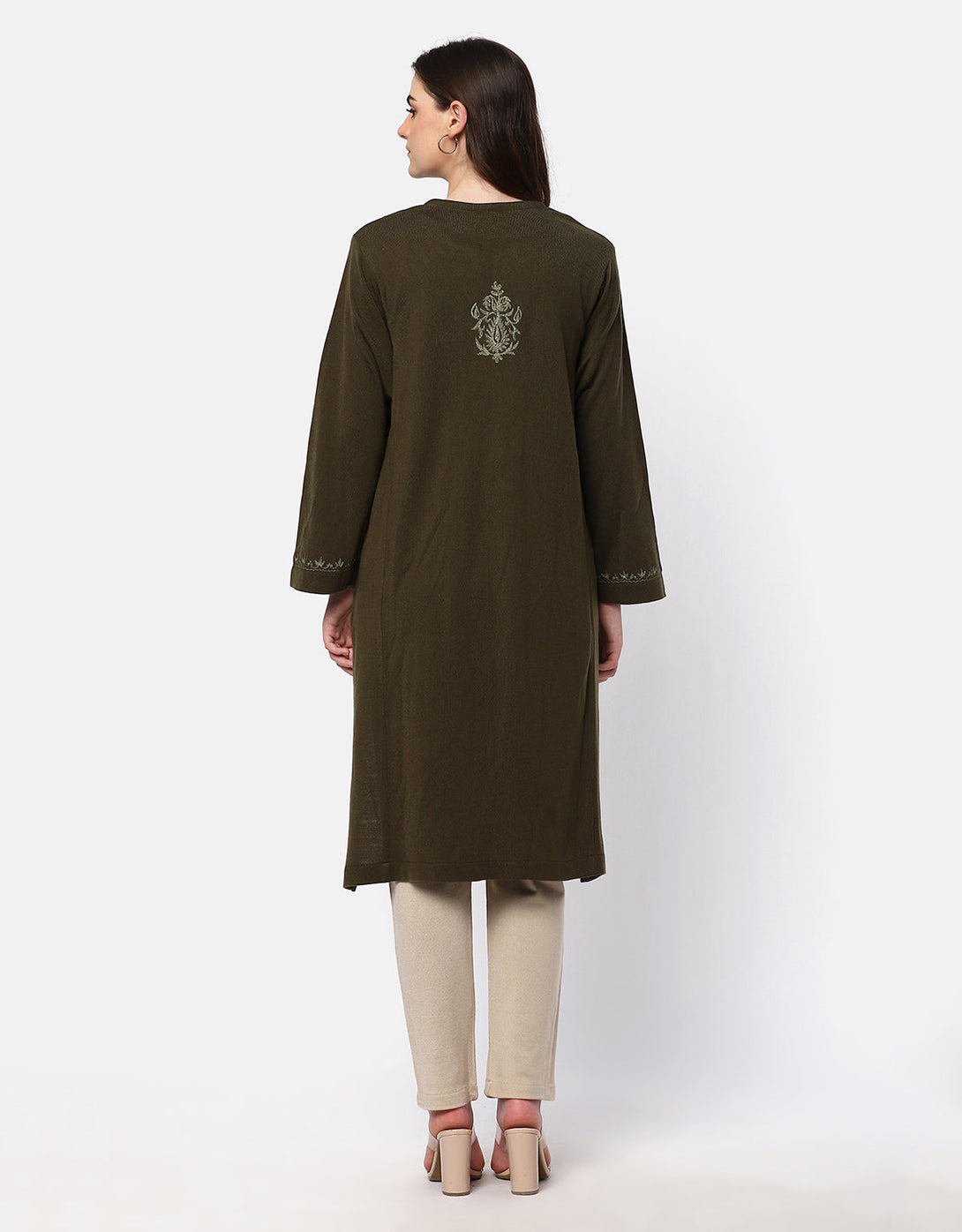 Kashmiri Woolen Embroidered Phiran