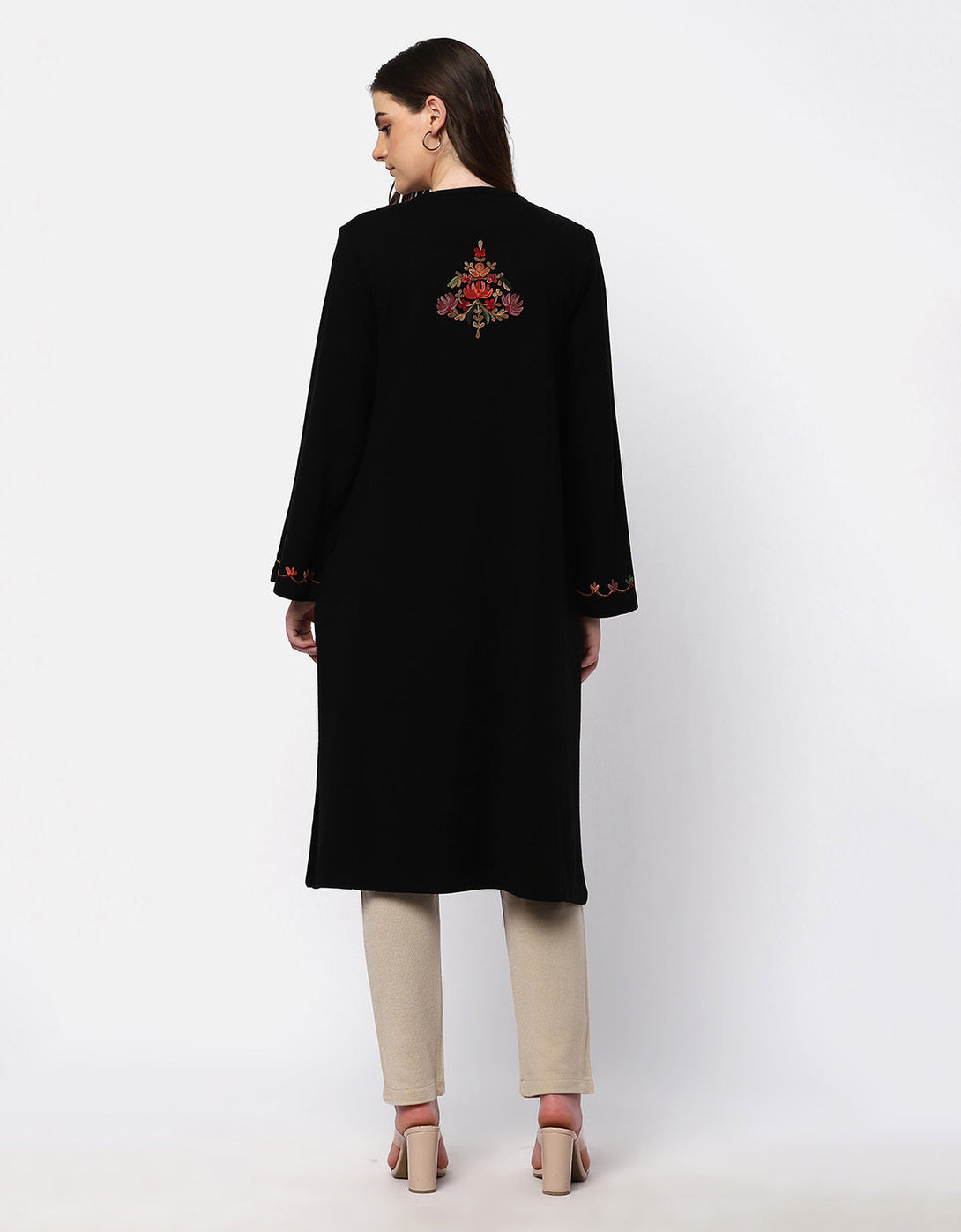 Woolen Kashmiri Embroidered Phiran