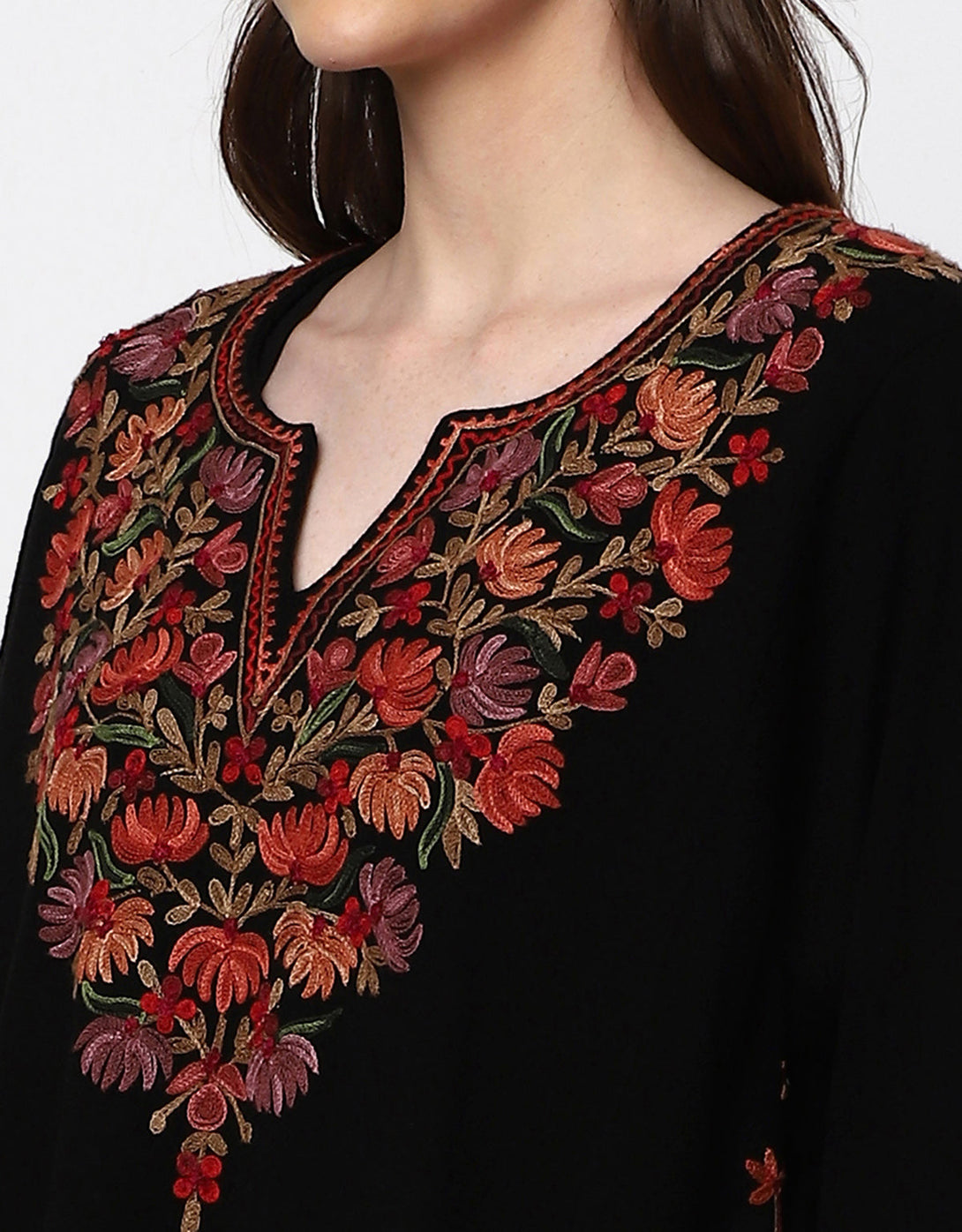 Woolen Kashmiri Embroidered Phiran
