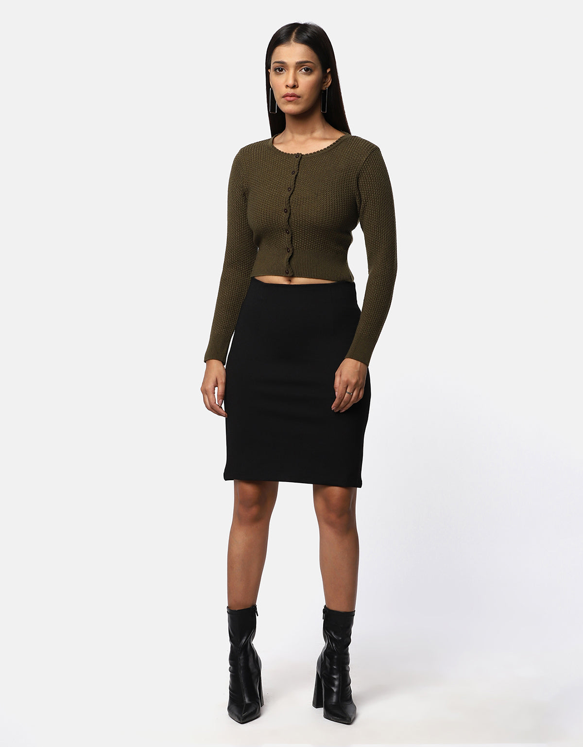 Knitted Women Front Buttons Crop Top – Stylish & Cozy – Newcastle