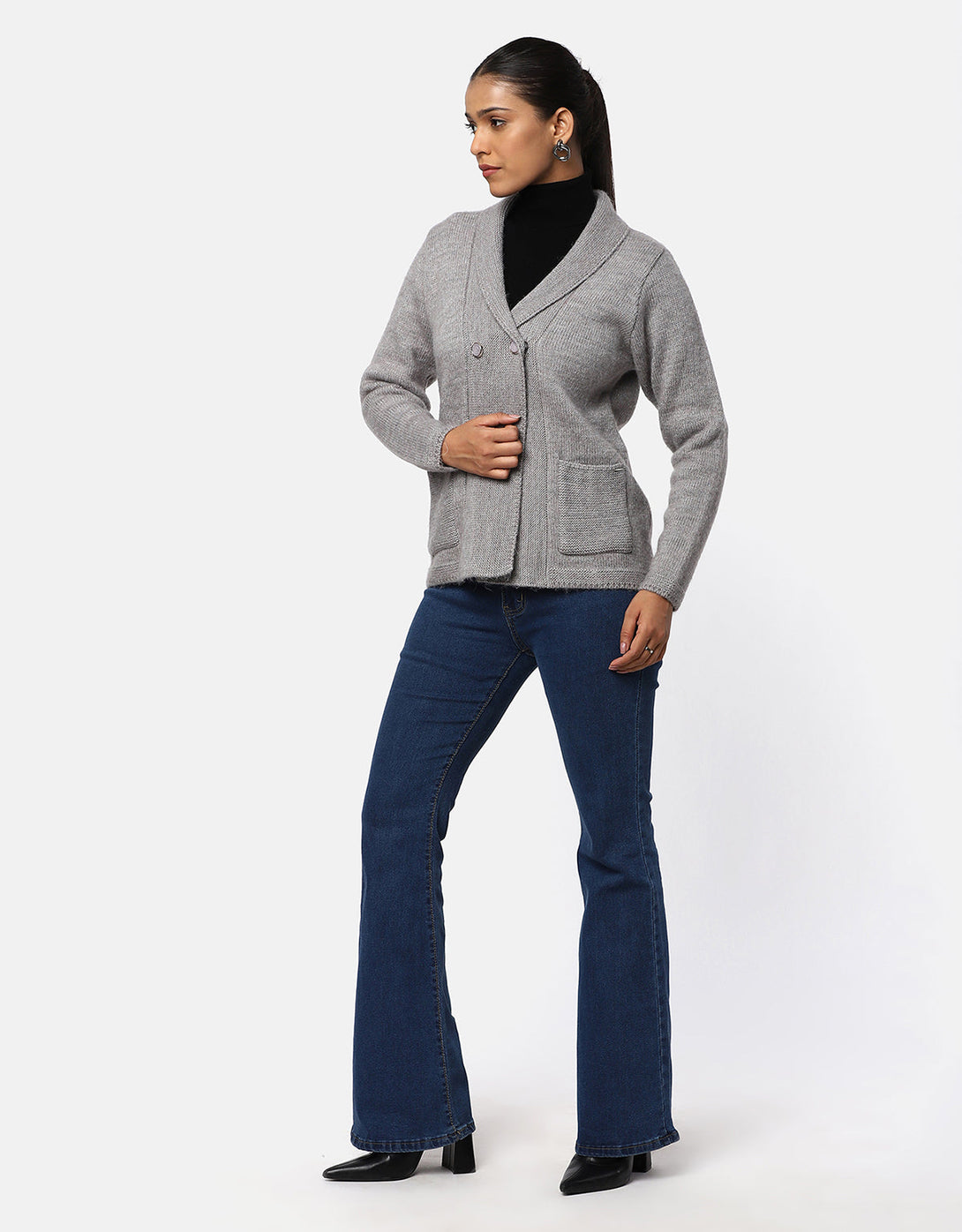 Women Knitted Collar Neck Single Breasted Designer Shrug