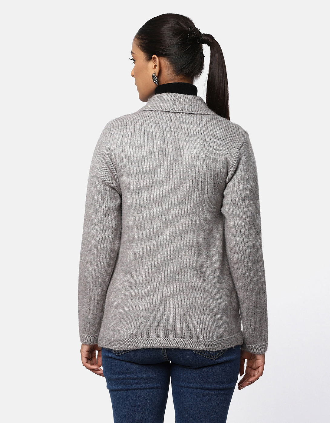 Women Knitted Collar Neck Single Breasted Designer Shrug