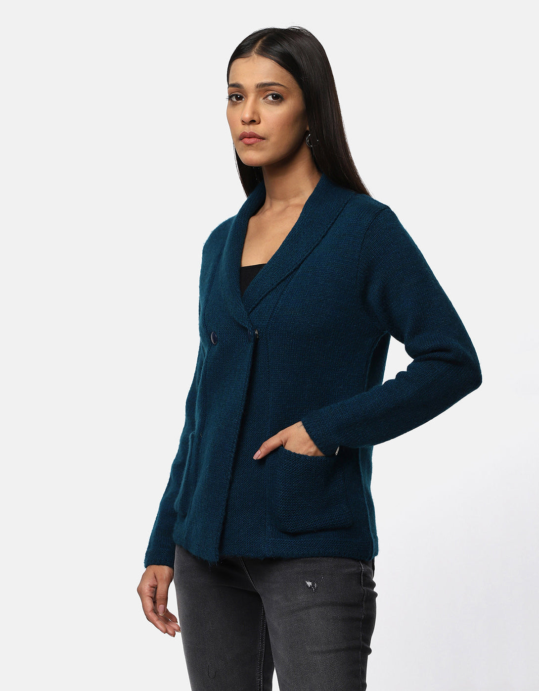 Women Knitted Collar Neck Single Breasted Designer Shrug